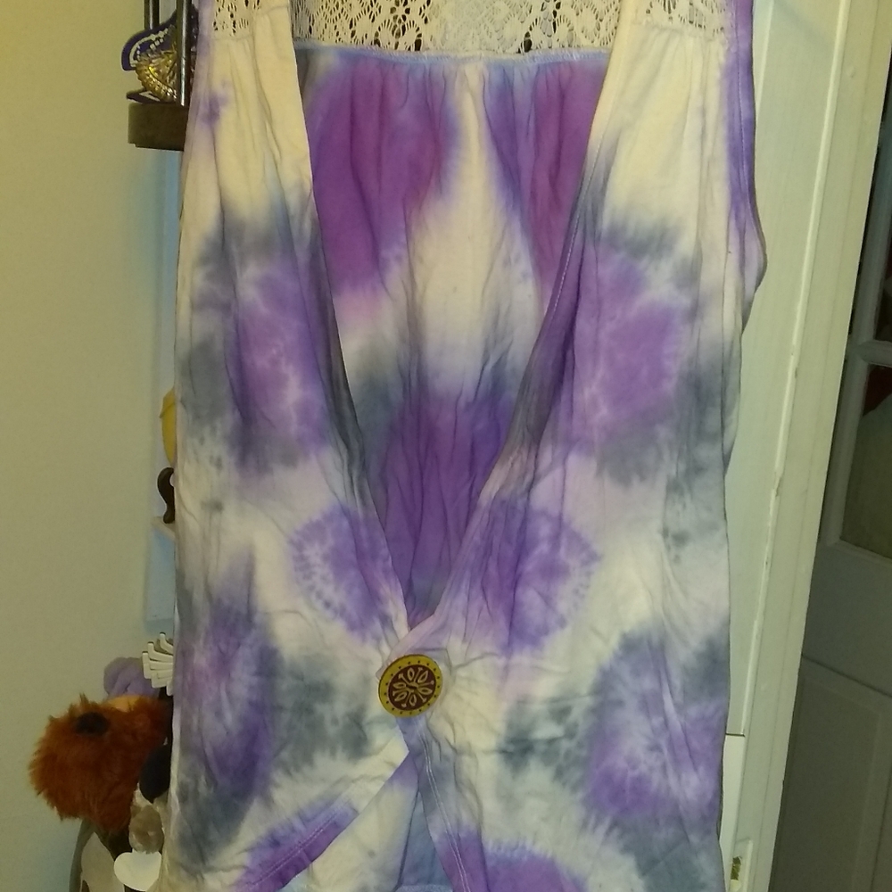 Lace topped light weight vest